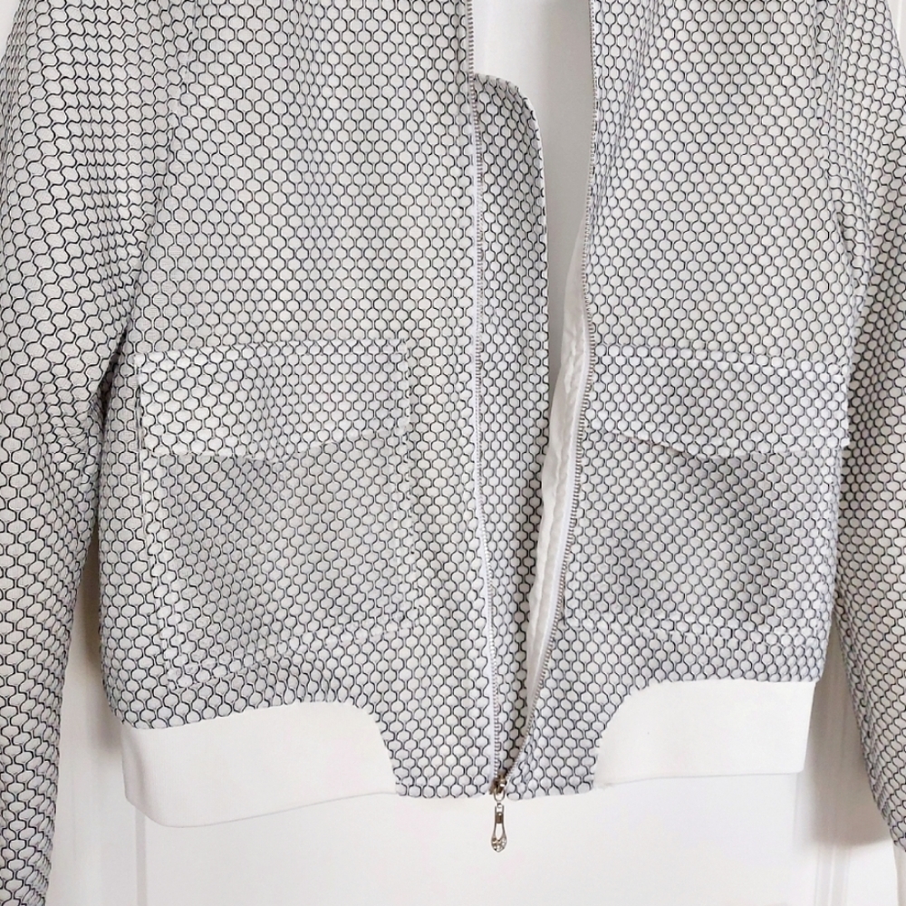 Bumber Jacket🛍 - Picture 7 of 9